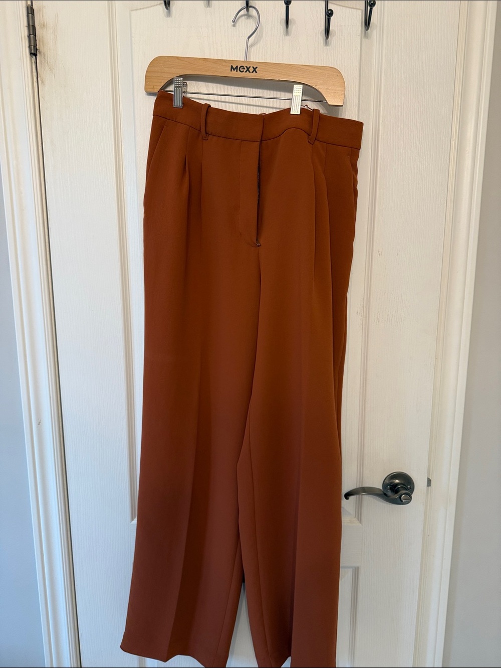 Aritzia Wilfred Effortless Pant